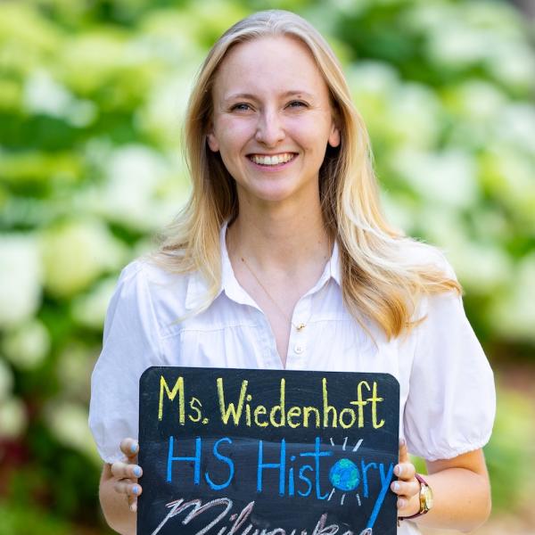 Carolyn Wiedenhoft